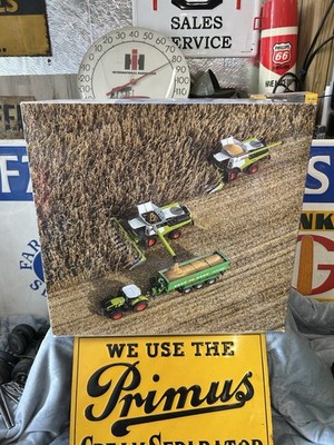 Marge Models 1/32 Class Lexion 8900 Terra Trac Combine Toy