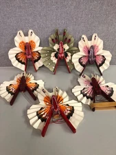 6 vintage paper and wood folding butterfly fans/decorations (727)