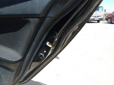 Porte arrière et accessoires Mitsubishi LANCER