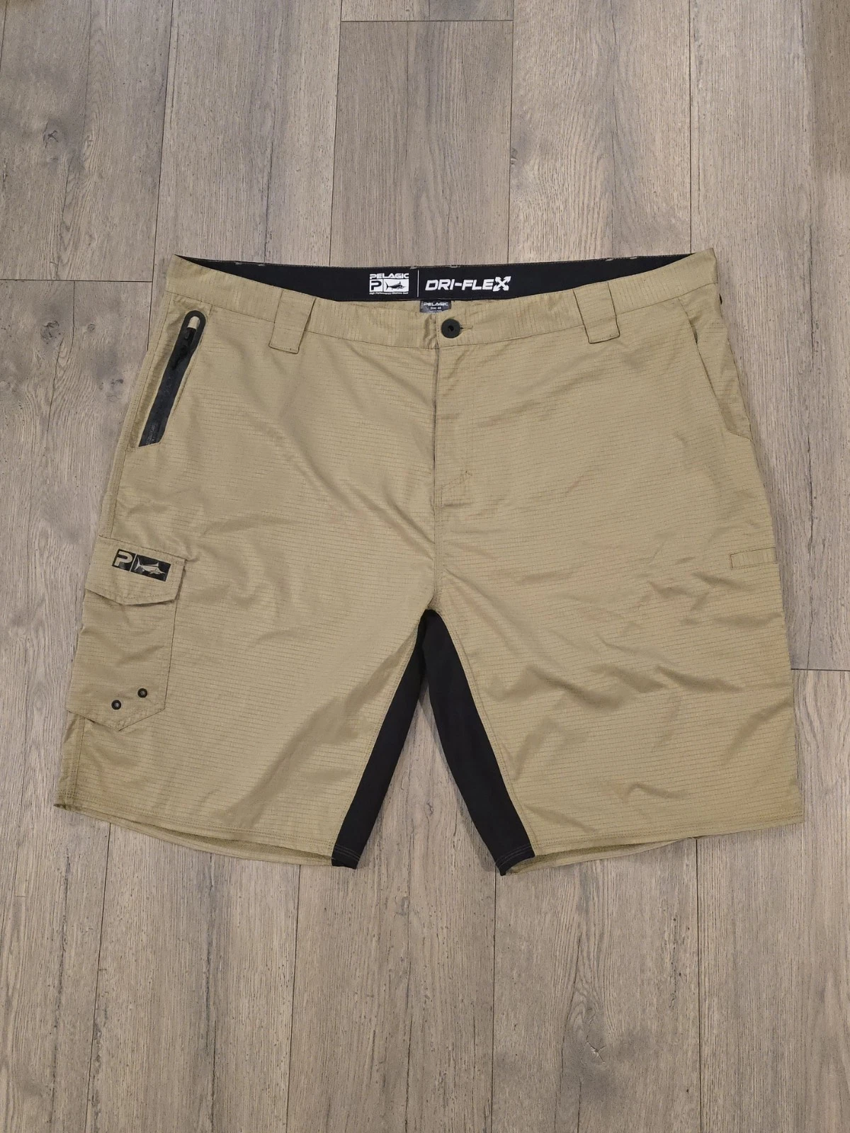 Pelagic Dri Flex Fishing Shorts Men Size 44