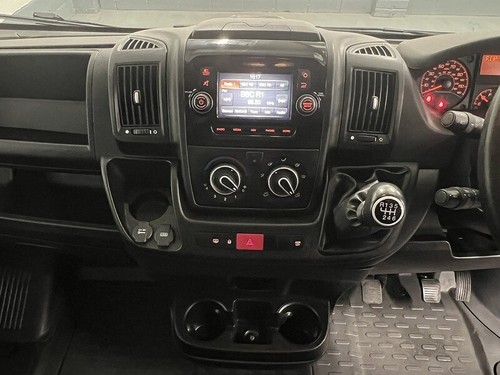 2022 Citroen Relay 2.2 BlueHDi 35 Enterprise Panel Van 5dr Diesel Manual L3 High - Picture 17 of 24