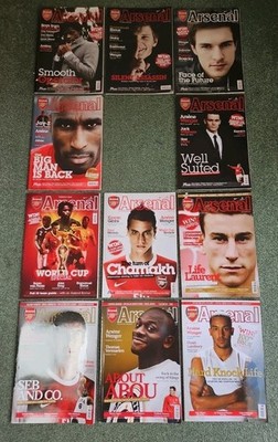 Arsenal The Official Magazine 2010 Jan to Dec ( Missing May Exemplar) 11x Exemplare