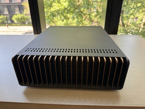 Streacom ST-FC10B Alpha Fanless HTPC Aluminum Case - Black 8718469091041 - Afbeelding 3 van 6