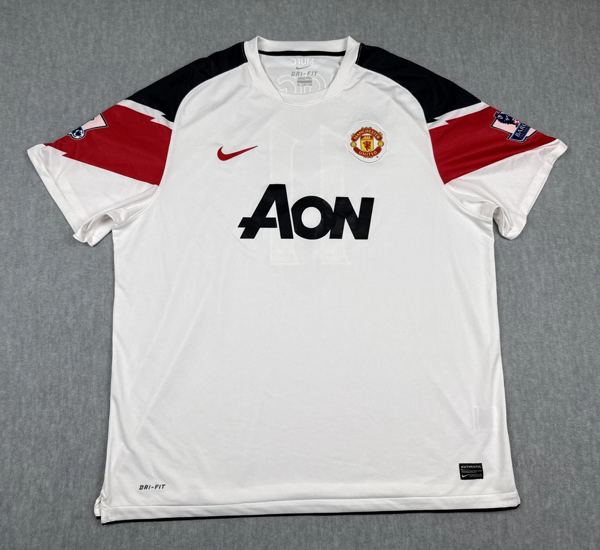 Preços baixos em Nike Branco Manchester United International Club