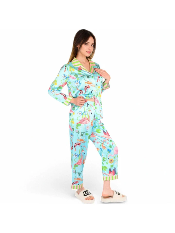 Conjunto de pijama de satén para mujer con estampado de flamenco tropical y corbata en la cintura Foto 4 de 4