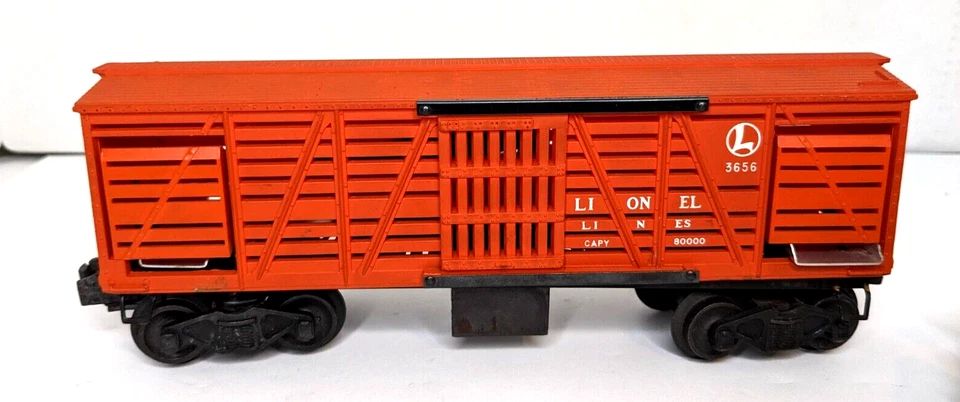 Lionel Postwar Operating Cattle Car & Corral Set No. 3656 O Gauge COMPLETE - Image 2 of 4