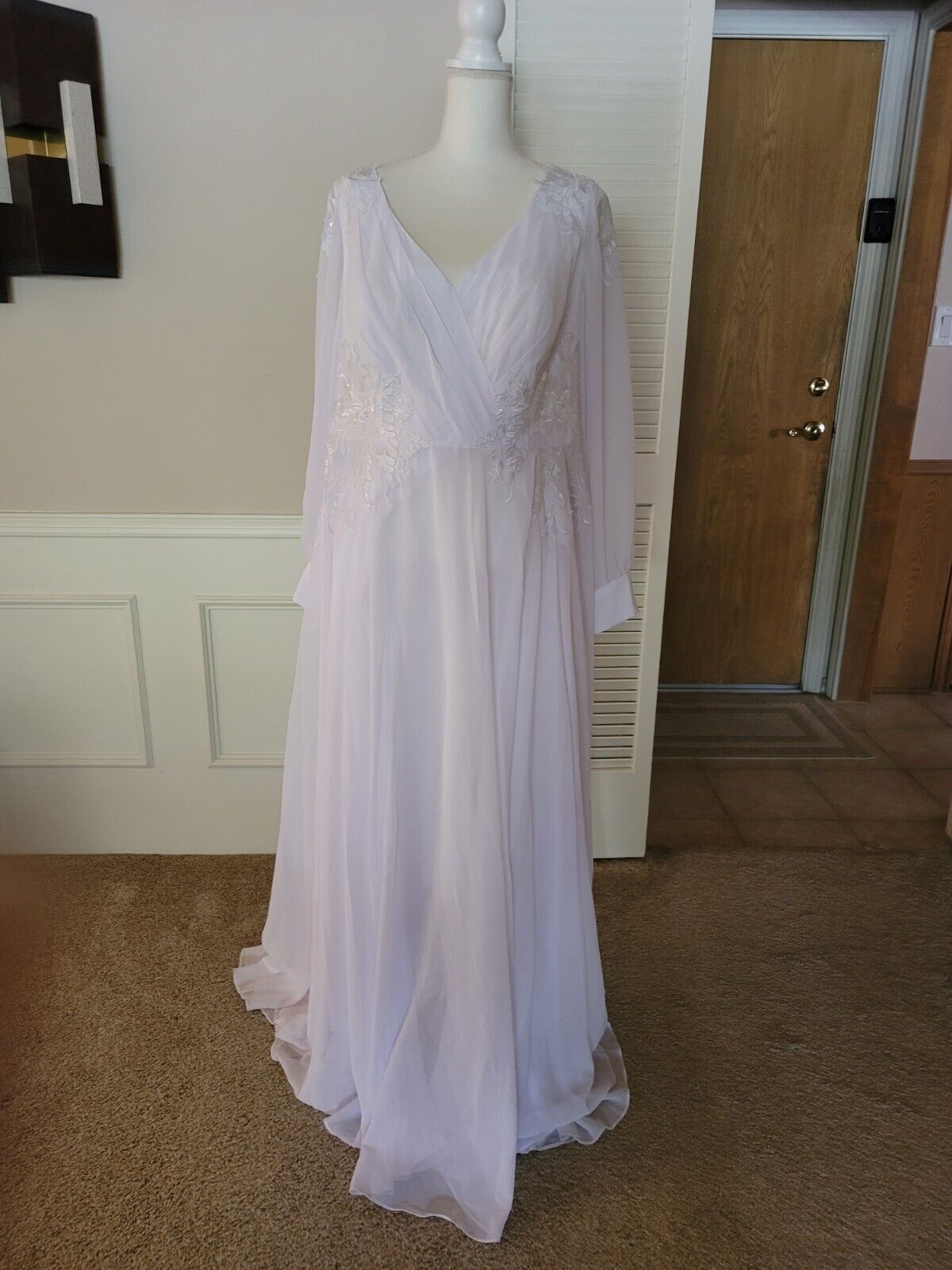 Picture 1 of 6
