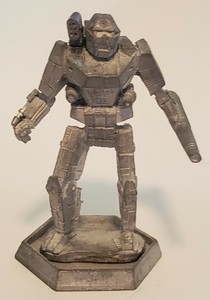 mechwarrior statue