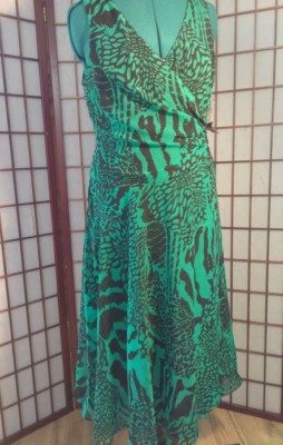 green emerald velvet dress Green And Blue Abstract Print Short Sleeve Belted Wrap Midi Dress – AX Paris main image 0