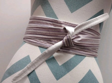 1970s Sash Silk Stripes Belt Gray White Obi Wrap Boho Hippie Size S/M 26 inches