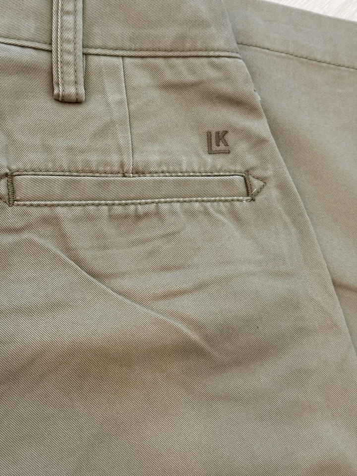 HAGGAR Co. Mens Khaki Trousers 36 W x 32L Cotton Classic New with Tags - Image 4 of 4