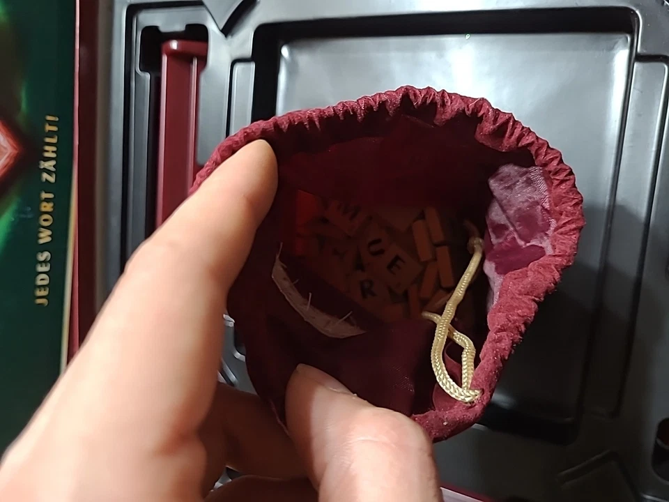 Mattel SCRABBLE Deluxe alte Version 2008 drehbarer Teller Echtholz vollständig - Bild 4 von 4