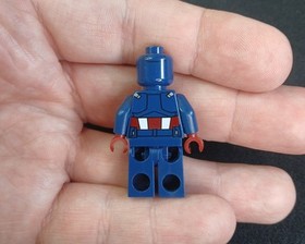 Lego Marvel Super Heroes Captain America Minifigure sh0014 from 6865