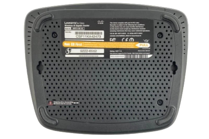 Linksys WRT31ON V2 Wireless-N Gigabit Router - Untested, No Cords, Pre-Owned - Image 2 of 4