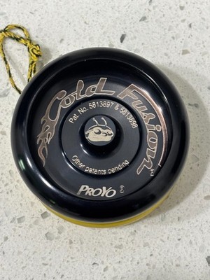 PLAYMAXX PROYO COLD FUSION 1998 YO-YO YELLOW AND BLACK