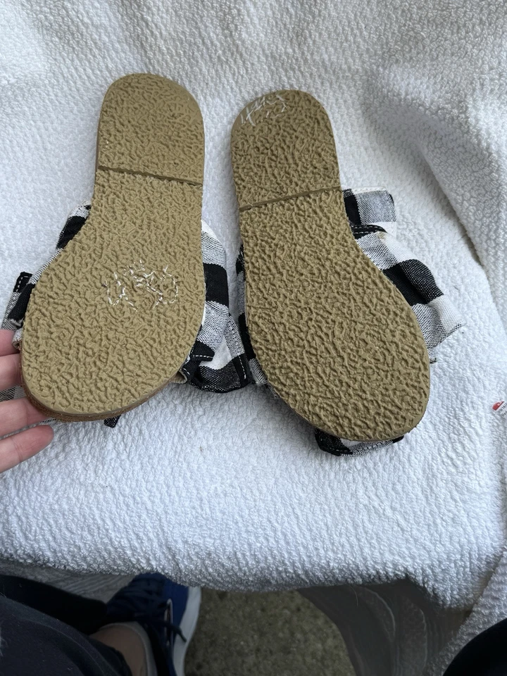 Sandalias Brother Vellies Burkina de cuero con nudo deslizante negras blancas a cuadros talla 9 Foto 3 de 4