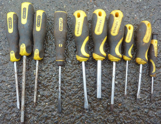 Job Lot of STANLEY Electricians Screwdrivers