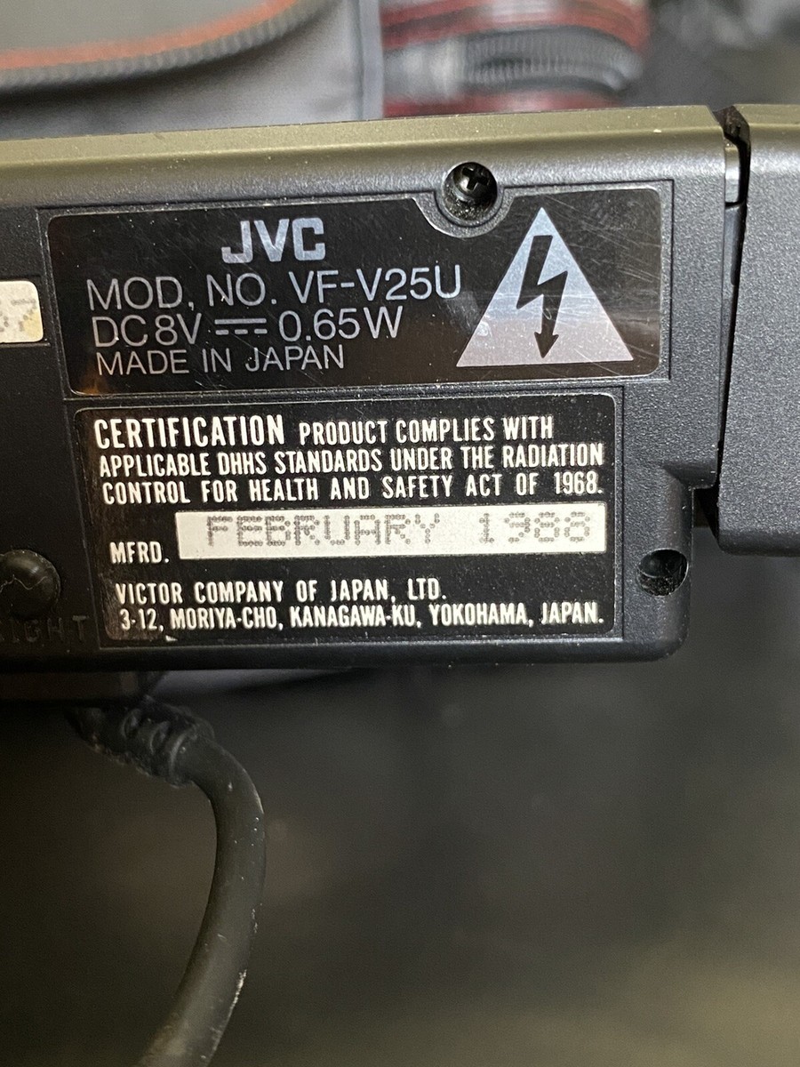 VINTAGE 1988 JVC GR-35 VHSC VIDEO MOVIE CAMERA BLUE AS-IS VINTAGE 1988 JVC GR-35 VHSC VIDEO MOVIE CAMERA BLUE AS-IS