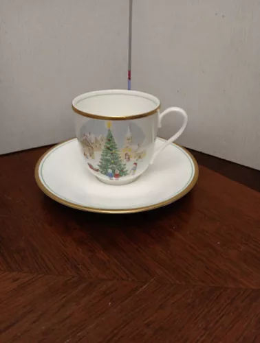 Festive Mikasa Merry Christmas Cup & Saucer Set ~Free Ship ~