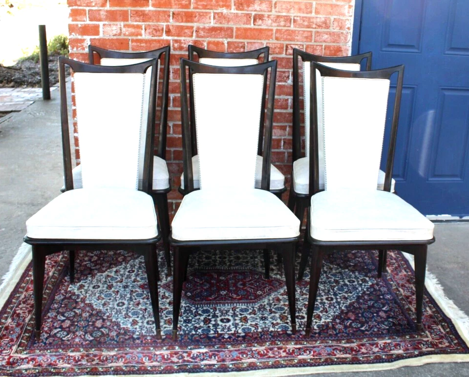 Комплект из 6 обеденных стульев середины века из красного дерева | Белые мягкие сиденья - Изображение 2 из 4