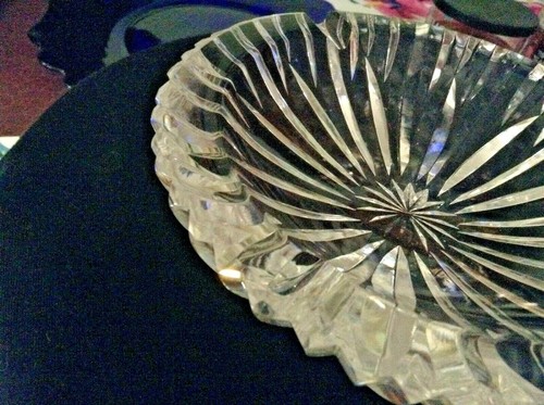 WATERFORD CRYSTAL PRISMATIC ASHTRAY SUNBURST CARVED PATTERN 7" ACROSS ETCHED 3LB - Picture 5 of 8