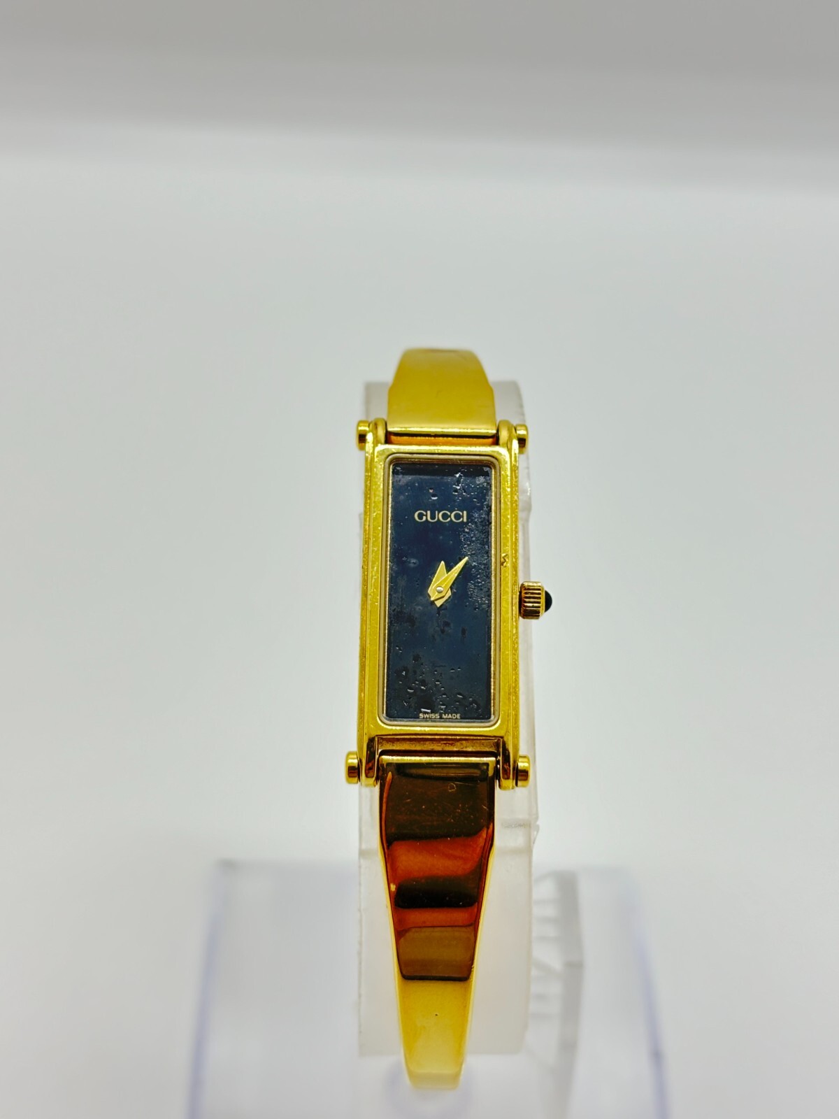 GUCCI 1500 Gold Black Dial Women’s Bangle Wrist Watch Used Working [Read]