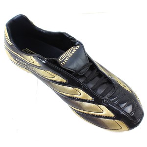 umbro studs