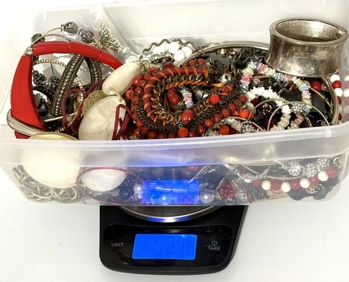 Vintage To Modern Costume Jewelry Lot OVER 5 LBS!  100% Wearable Or Resell 602