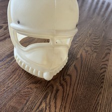 Vintage Space Trooper Helmet Toy Box Inc USA Sci-Fi Stormtrooper Style 1970s Wht