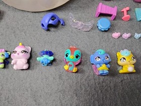 Hatchimals Alive Hatchi-Nursery Playset Lot with Figures and Accessories