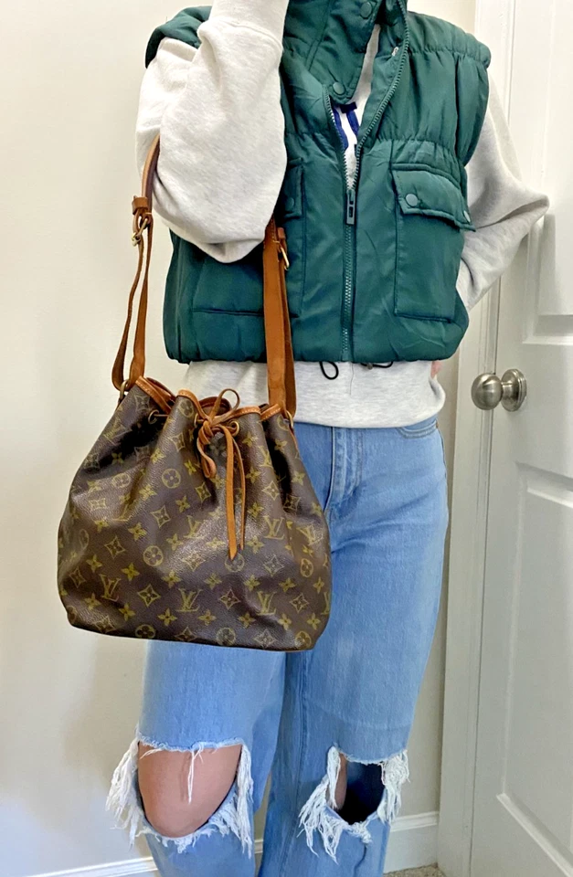 Louis Vuitton Petite Noe Bucket & Drawstring Bag - Image 3 of 4