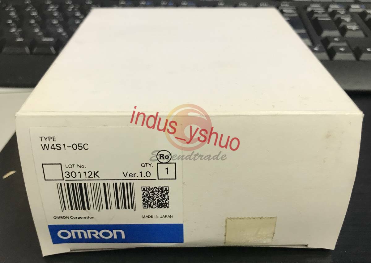 ONE NEW Omron Switching Hub W4S1-05C