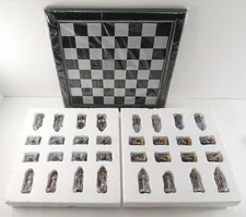 2003 Adam's Apple GOOD VS EVIL Gothic Medieval Fantasy Chess Set With Board NEW