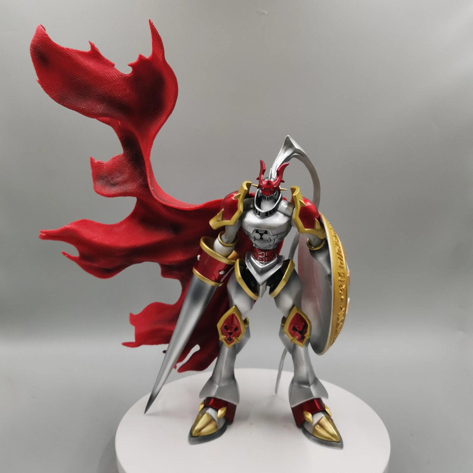 Figura PVC Digimon Gallantmon & Guilmon 40 cm Anime Caballeros Reales Juguete de Escritorio Gif