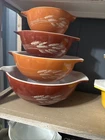 VNTG PYREX Autumn Harvest Cinderella Wheat  4pcs Mixing  Bowl