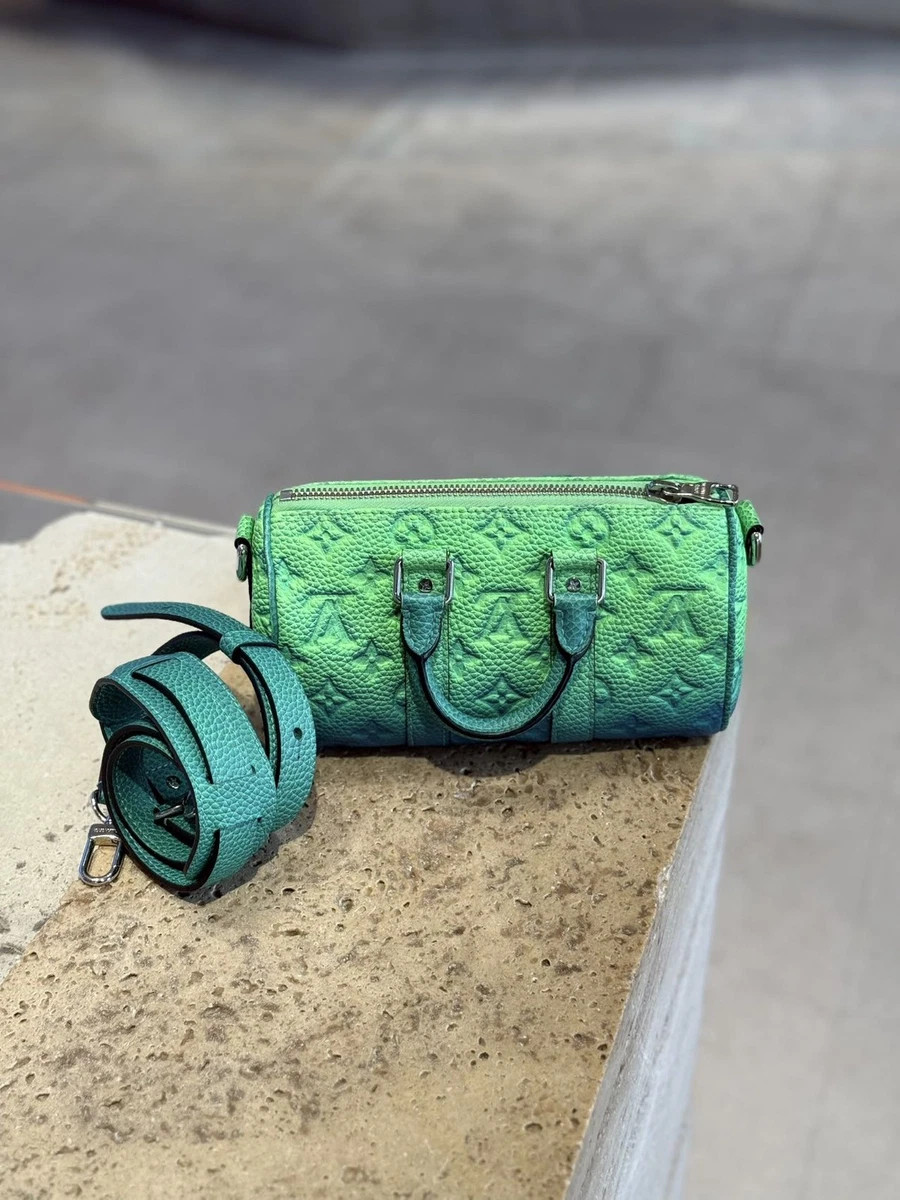 Louis Vuitton グリーン ハンドバッグ Louis Vuitton Crossbody Green Bags & Handbags for Women for sale
