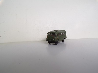 Robur Bus LD 2002 der NVA  in TT