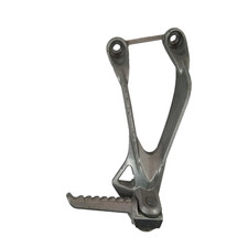 POGGIAPIEDI posteriore DESTRO DX KAWASAKI NINJA ZX636 ANNO 05-06 ricambi usati