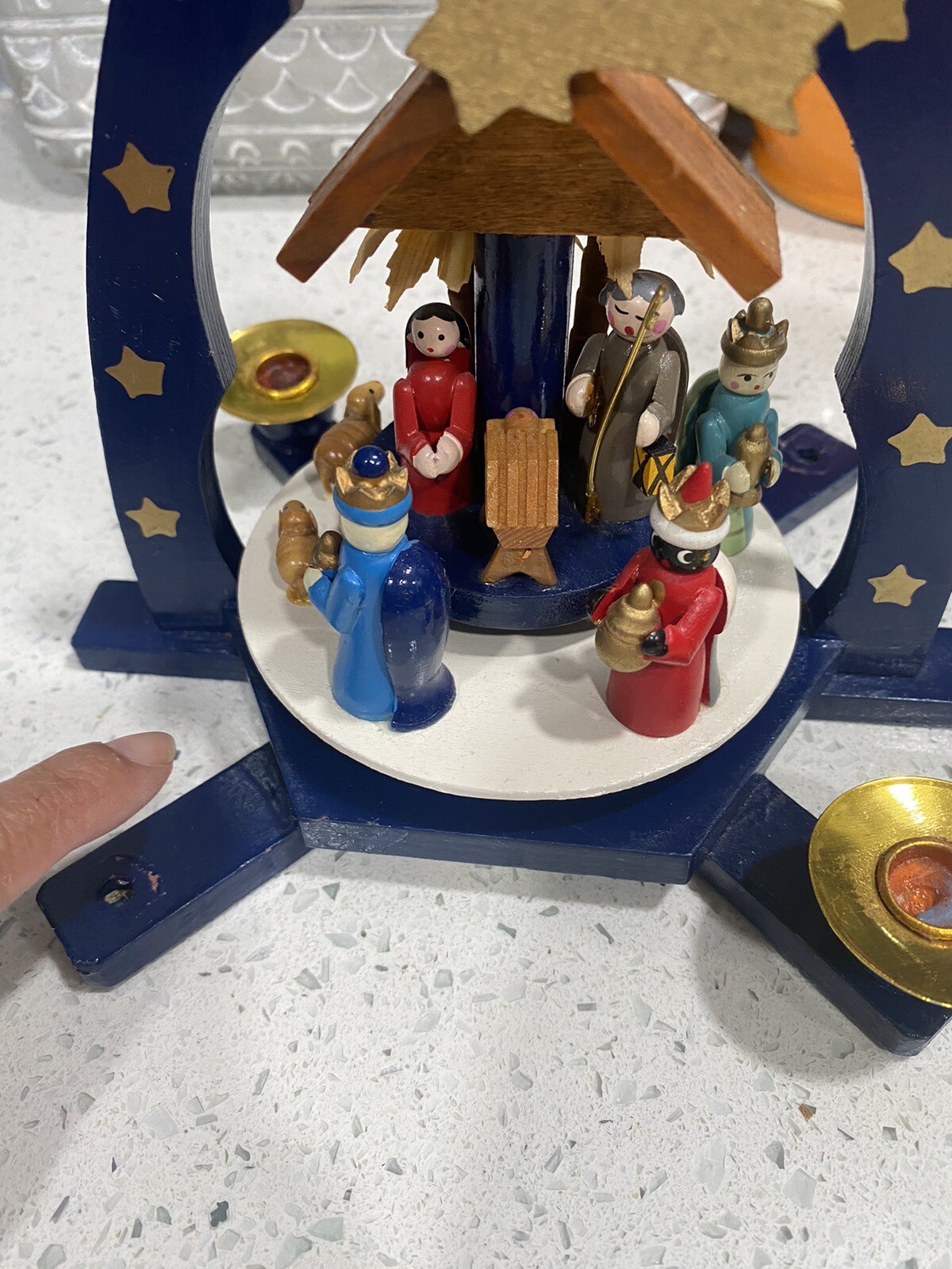 Picture 2 of 14