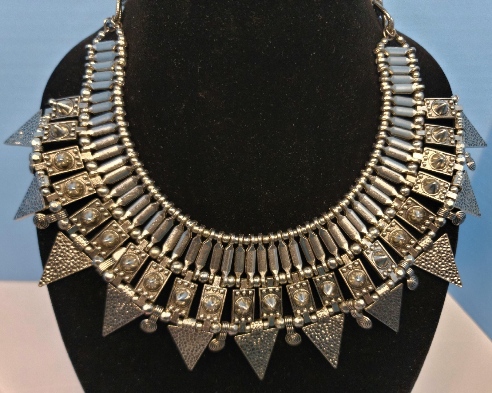 Goth/Elegant Silvertone Collar Statement Necklace… - image 1