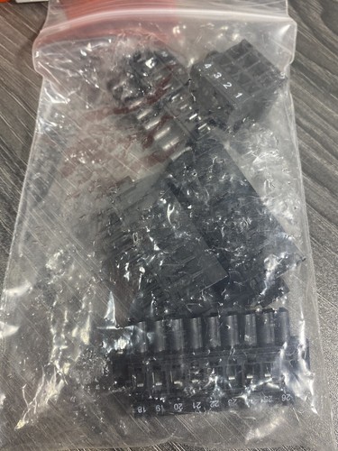 New Allen Bradley 1791ES-IB8XOBV4 /A Safety I/O CompactBlock Input ENet/IP - USA - Picture 15 of 16