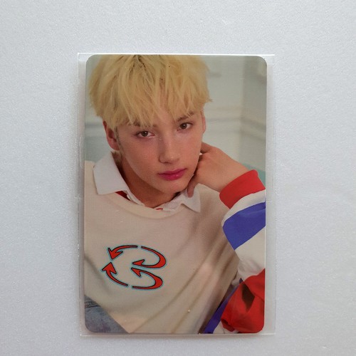 Tarjeta con foto oficial BIGHIT TOMORROW X TOGETHER - Imagen 9 de 24