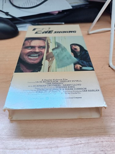 Stanley Kubrick's The Shining VHS-1986 RARE ALTERNATIVE COVER MINT NON EX RENTAL - Picture 7 of 10