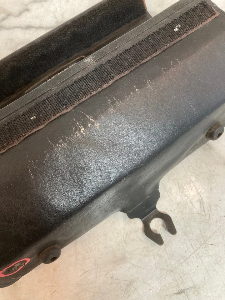 97 Harley Davidson FLHTCI Electra Glide Classic Storage Bag  - Image 4 of 4