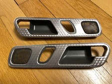 ORIGINAL MERCEDES SLK R170 SATZ BLENDEN TÜRGRIFF INNEN ALU-LOOK/CARBON WIE NEU ORIGINAL MERCEDES SLK R170 SATZ BLENDEN TÜRGRIFF INNEN ALU-LOOK/CARBON WIE NEU