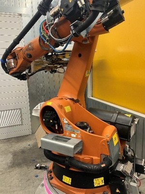 Roboter KUKA KR 240 L210-2 2000 Seriennummer 912870 - inkl. 19% MwSt.