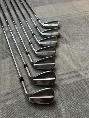 Titleist T100 Irons 2023 4-PW tour amt white Stiff Shafts - Picture 3 of 9