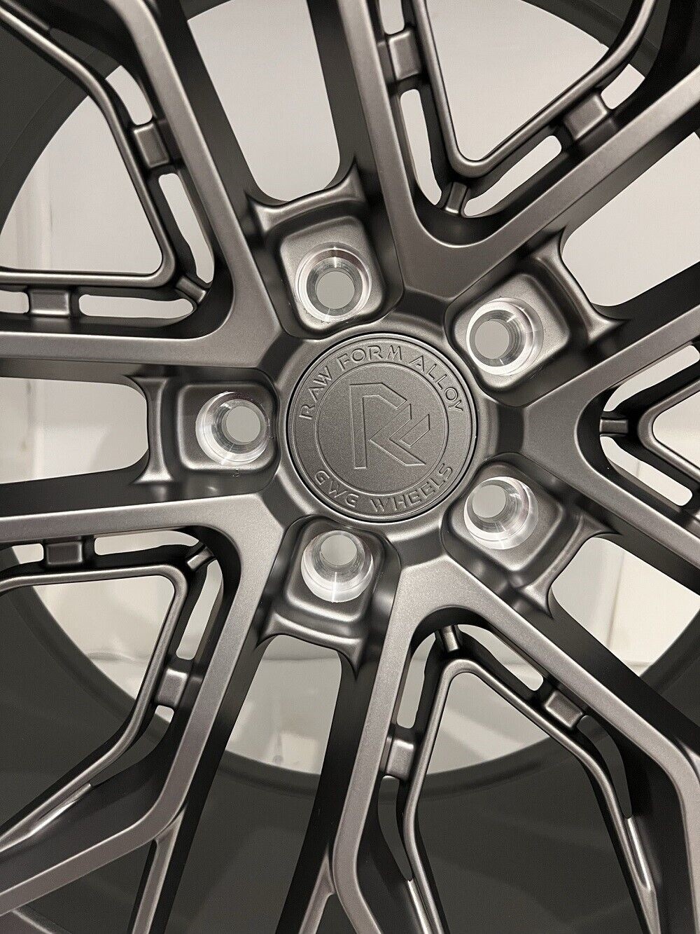 GWG RF1 20 inch STAGG Gunmetal Rims fits LOTUS EVORA 400 2017