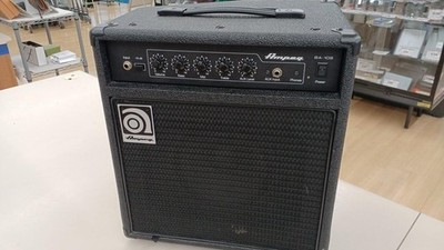 Ampeg BA-108 V2 Bassgitarren Combo Verstärker 20W gebraucht getestet...