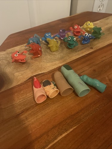 11 Vtg JIGGLER MONSTER Finger Puppet Pencil Topper Lot Ugly Jiggly Rubber - Picture 2 of 6